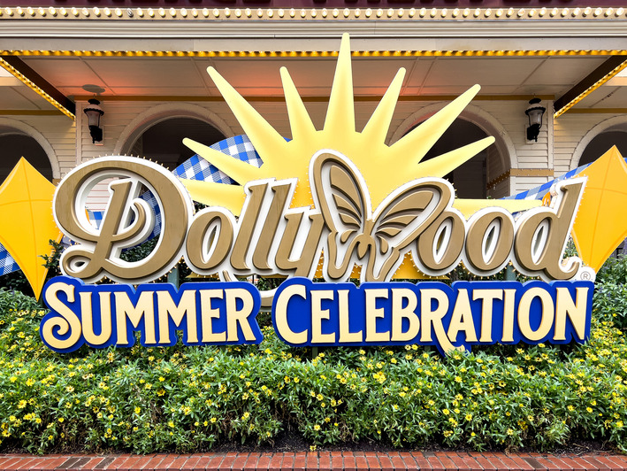 Dollywood's Summer Celebration Sign