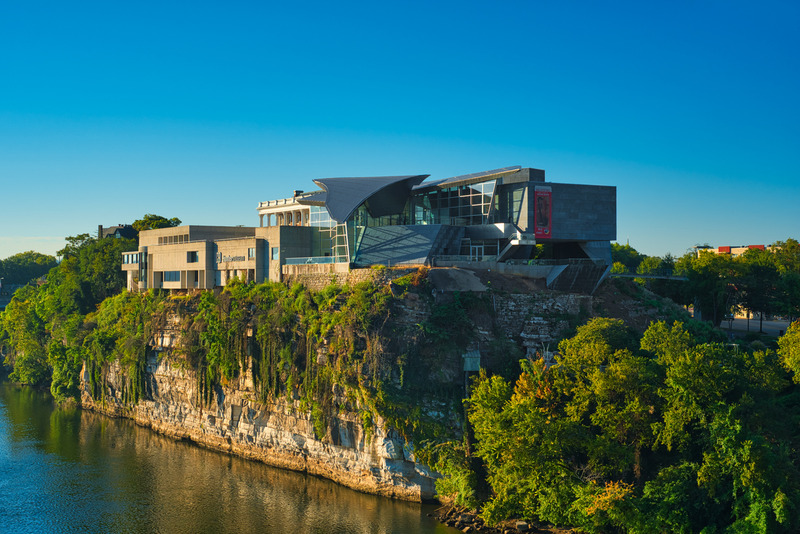 Hunter Museum of American Art,   image of museum and Bluff View Art District from a distance.   