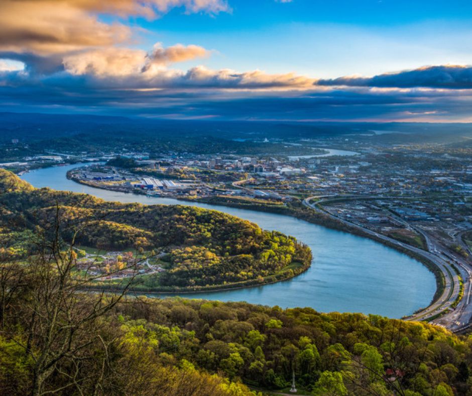 Ariel view of the Tennessee River in Chattanooga