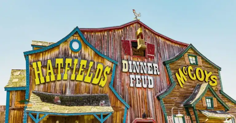 Exterior of Hatfield & McCoy Dinner Feud building in Pigeon Forge – a popular dinner show in Tennessee
