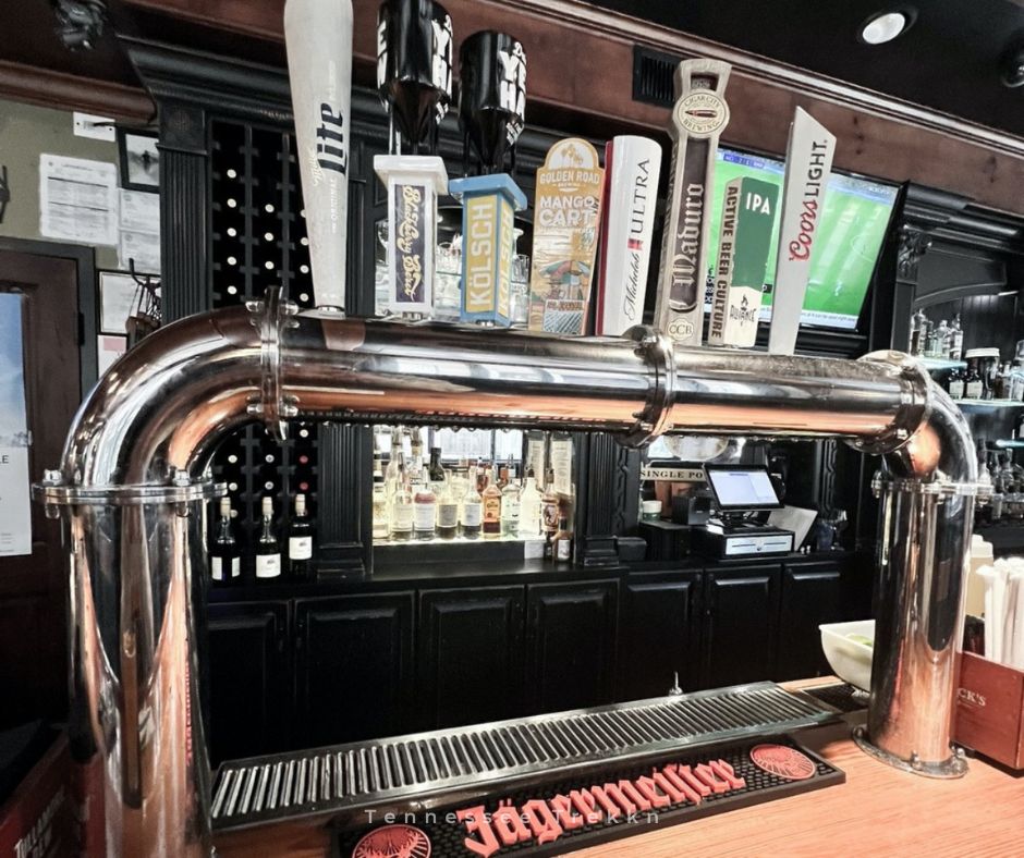 Clancy’s Beer Offerings: Grab a cold one from Clancy’s wide selection of beers on tap, perfect for unwinding with friends in a laid-back atmosphere! Photo Credit: Clancy’s Tavern