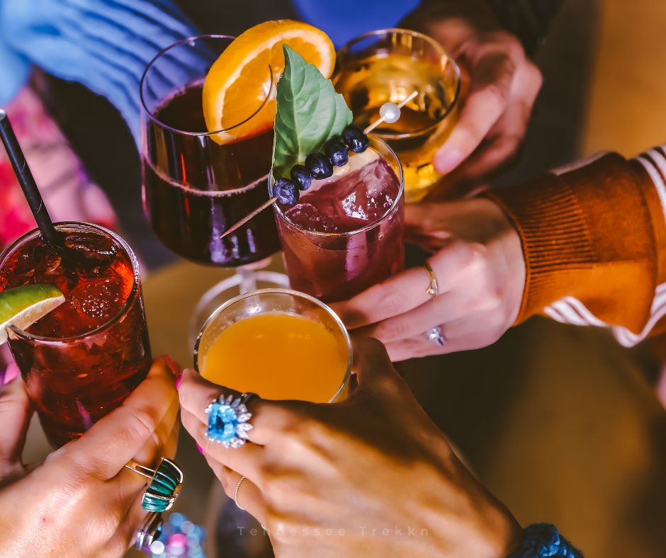 Ready to Paint the Town: Gather your friends, raise your glasses, and toast to a fun night out in Knoxville’s vibrant bar scene!