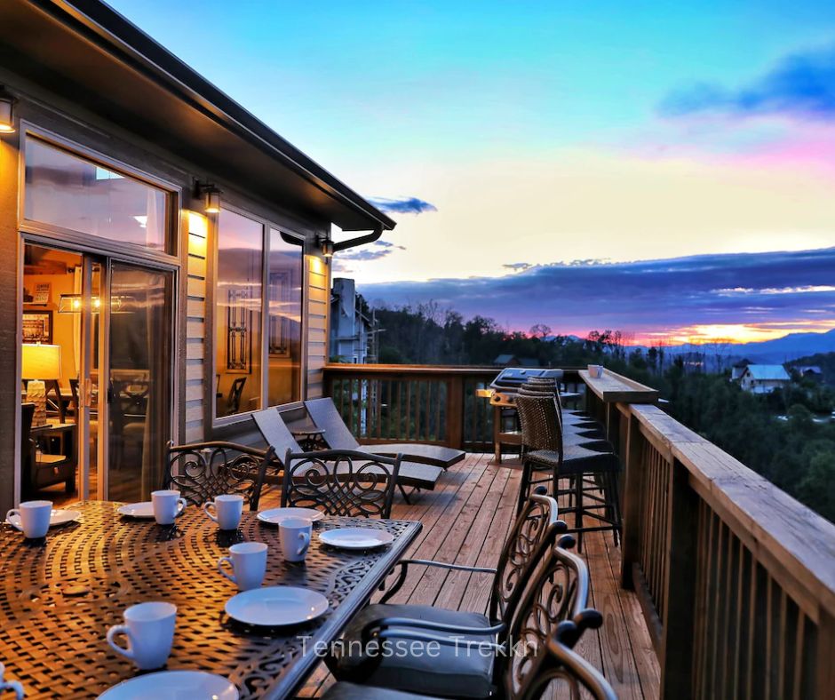 Outdoor dining area at Longview Lodge with mountain views and seating for meals al fresco.