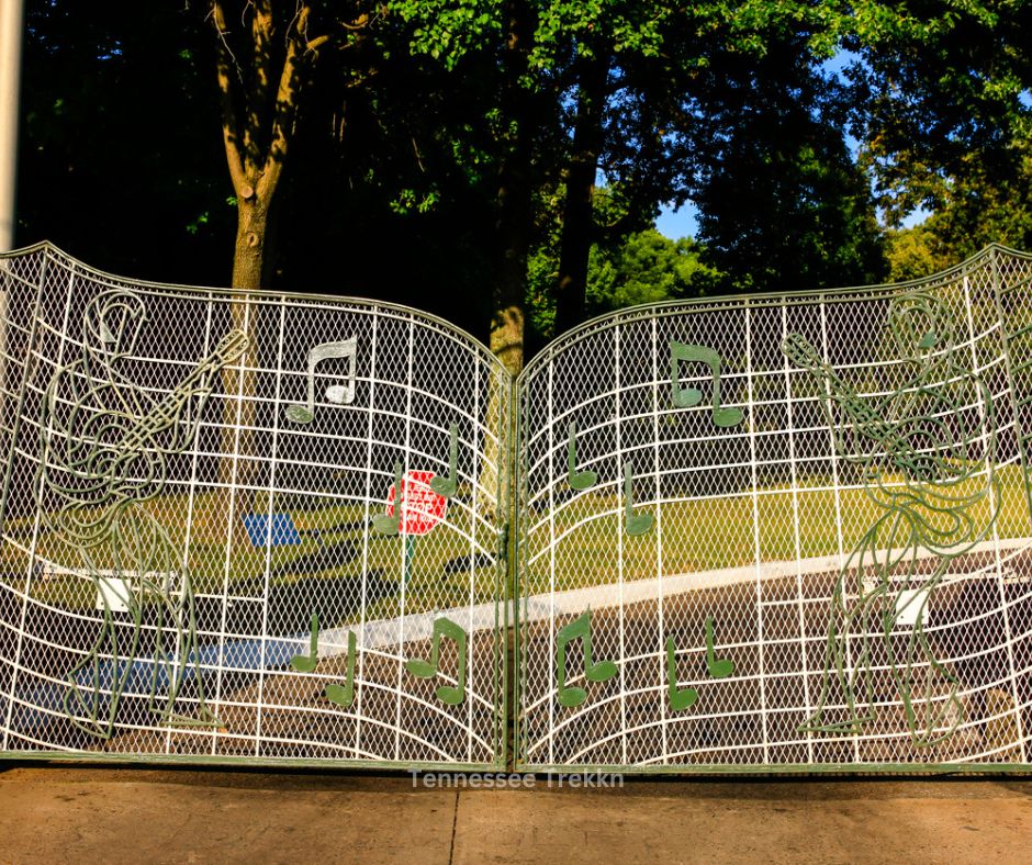 The iconic music note gates at Graceland, a must-see stop on any Tennessee bucket list and one of the unforgettable experiences in Tennessee.