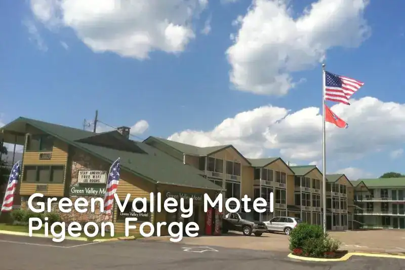 Exterior of Green Valley Motel, a pet-friendly place to stay near the Parkway in Pigeon Forge.








