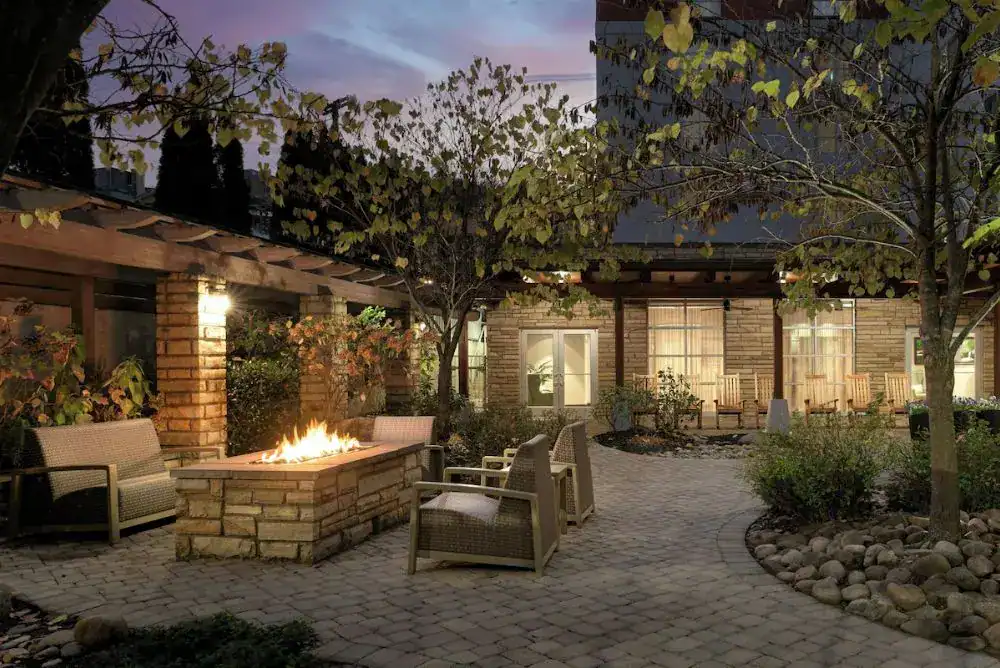 Outdoor area at the Courtyard by Marriott in Gatlinburg TN