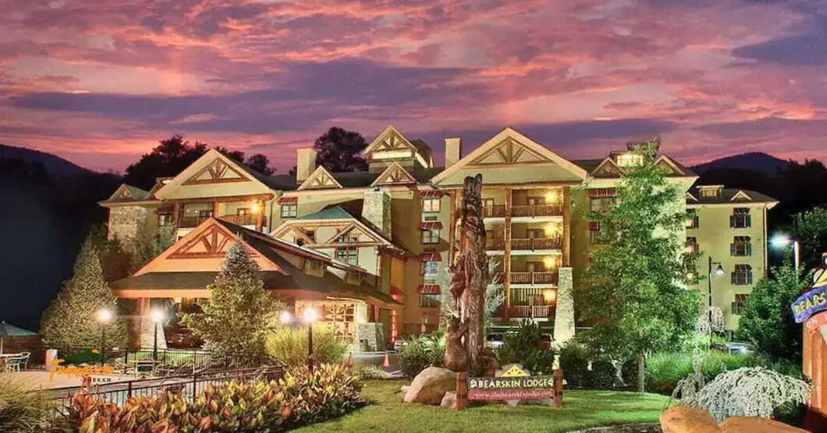 Downtown Gatlinburg hotel in the Smoky Mountains