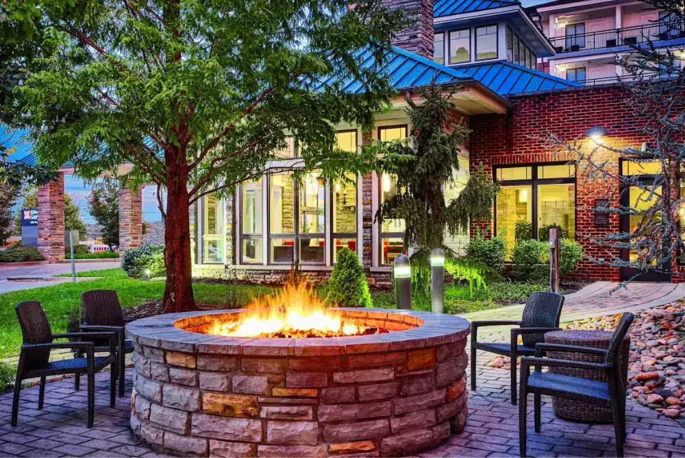 Fire Pit area at the Hilton Garden Inn