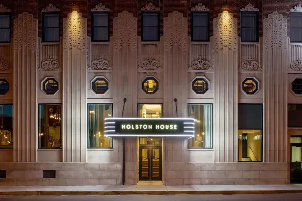 Holston House boutique hotel stay in downtown Nashville TN. 