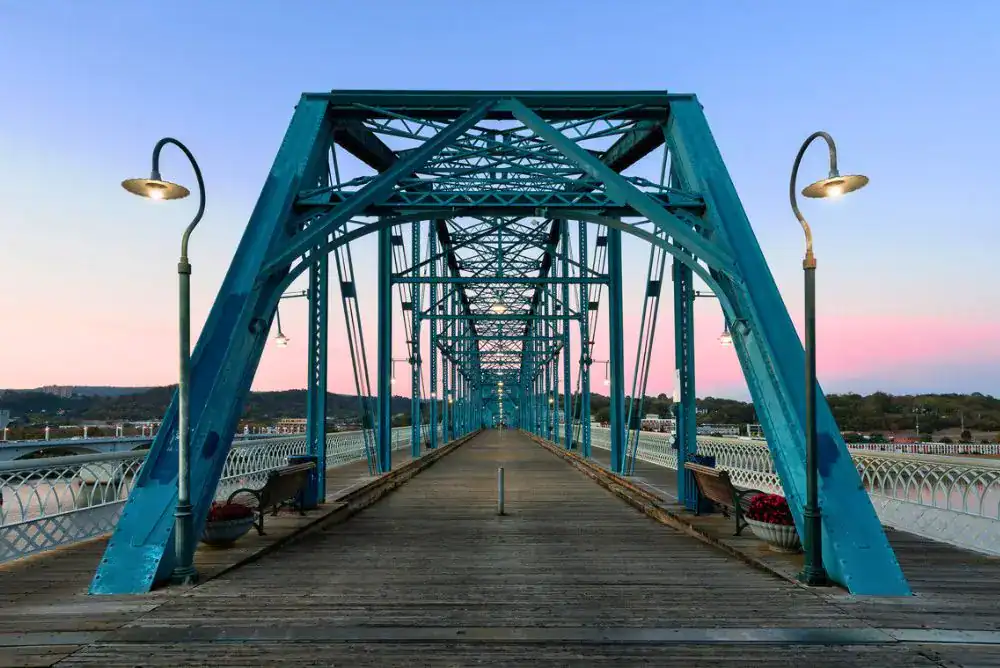 Walking the Walnut Street Bridge in Chattanooga TN, a fun family attraction and popular thing to do with kids on a Tennessee trip