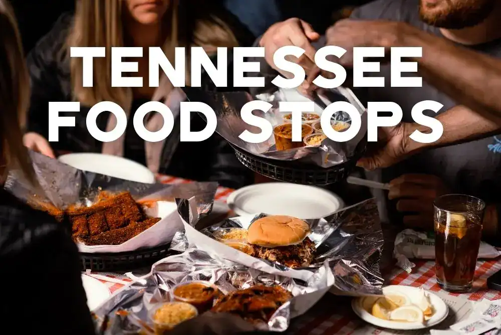 Friends sharing classic Tennessee food and drinks at a local Southern restaurant