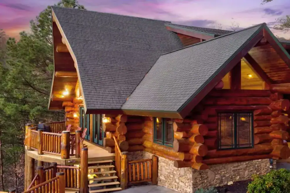 Log Cabin in Pigeon Forge Tennessee