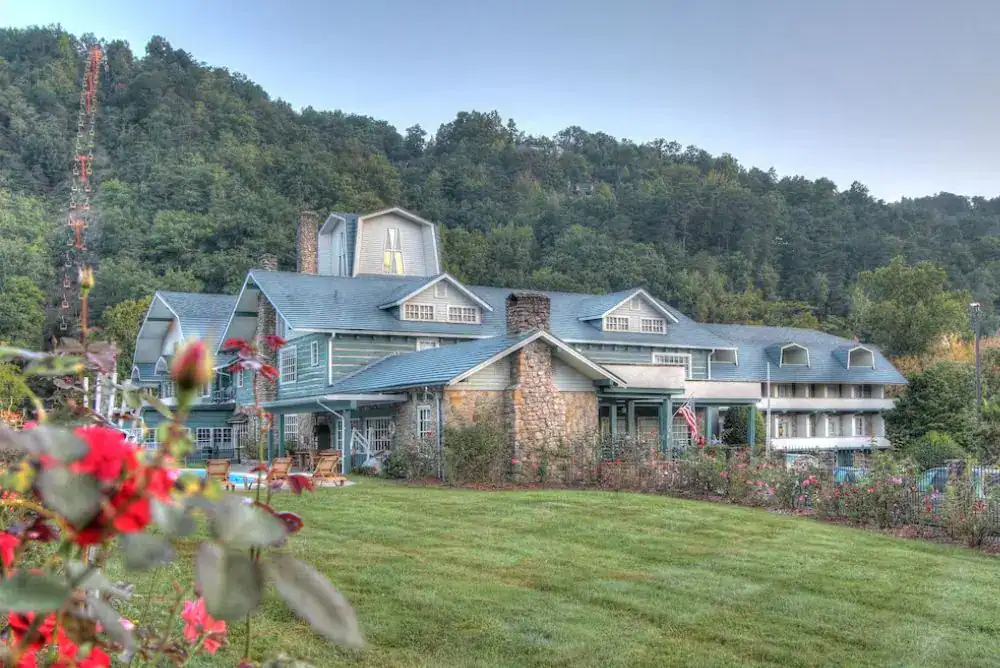 The historic Gatlinburg Inn outdoor views in the Smoky Mountains.